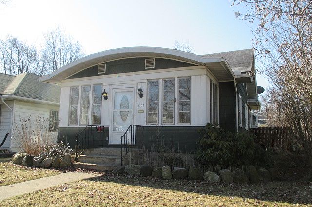 1st image of 1320 Altgeld St
