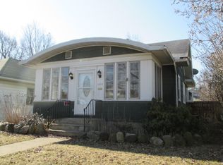 1320 Altgeld St, South Bend, IN 46614