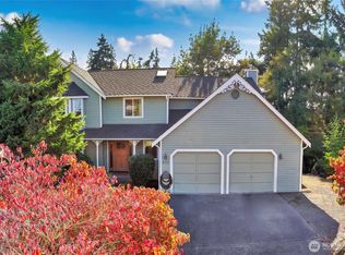 833 15th Ct, Mukilteo, WA 98275