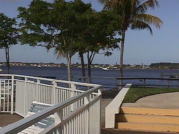 4th image of 175 SE Saint Lucie Blvd APT 141