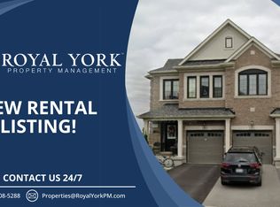 40 Pear Blossom Way, East Gwillimbury, ON L9N 0T1