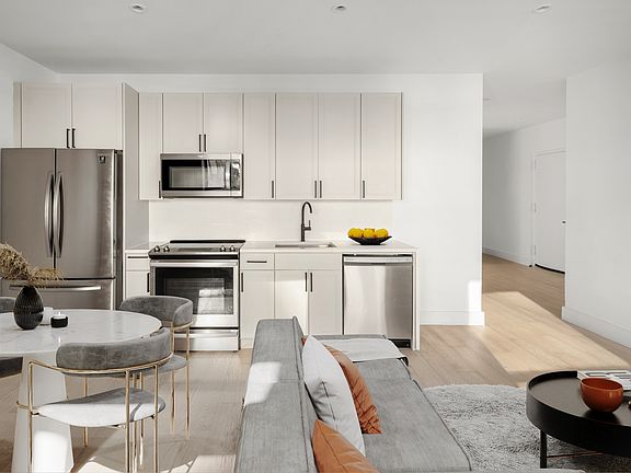 2nd image of 230 W 97th St APT 7D