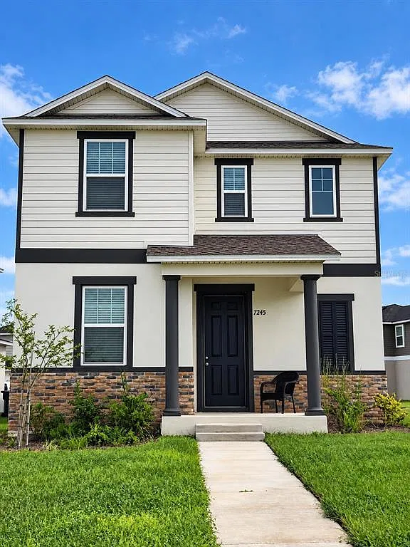 4 bed, 2.5 bath, 2039 sqft, $2,595 — Photo 1