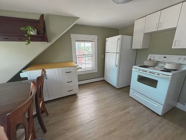 29 Central St #3 — Photo 7