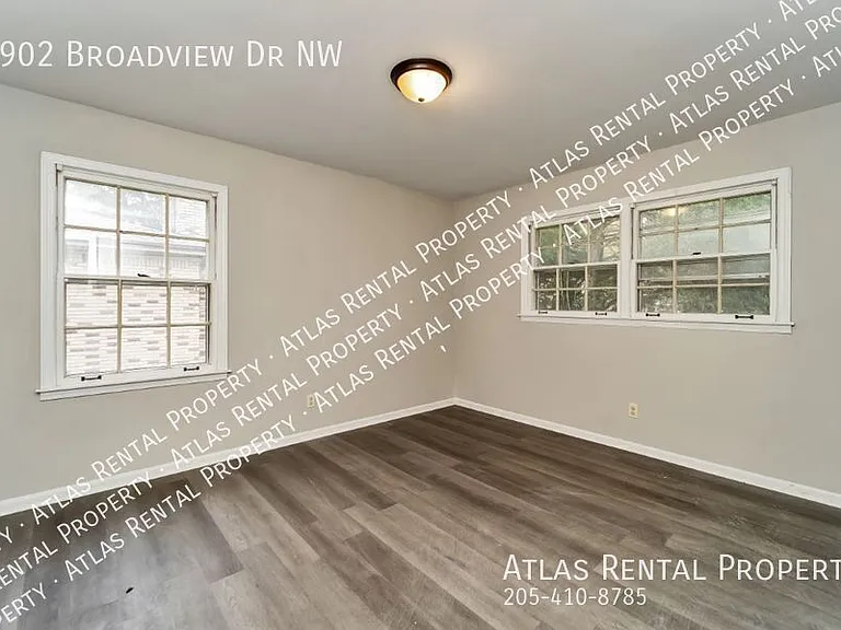 2902 Broadview Dr NW — Photo 16
