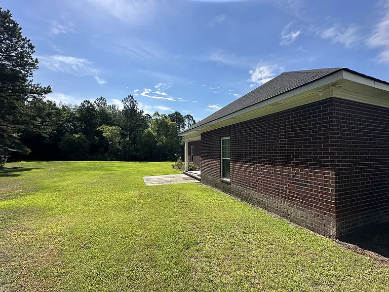 441 Serenity Ave — Photo 11