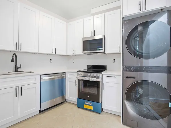 45-17 47th Street image 1 of 12