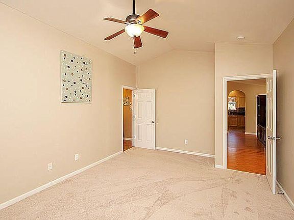 3rd image of 2544 Palmetto Hall Blvd