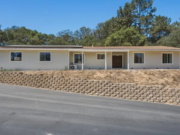 819 Lewis Rd, Royal Oaks, CA 95076