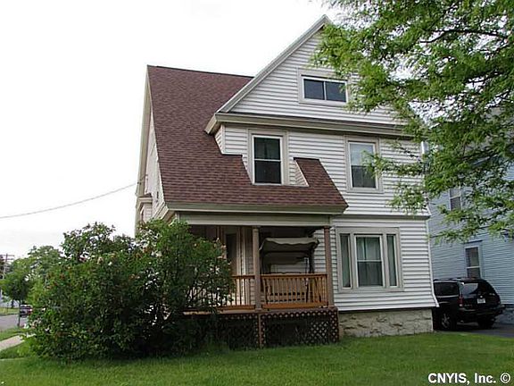 2nd image of 428 Stolp Ave