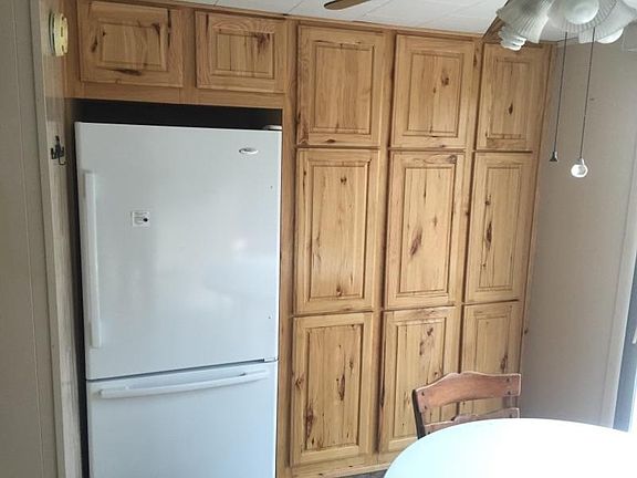 4th image of 44 Leavenworth St
