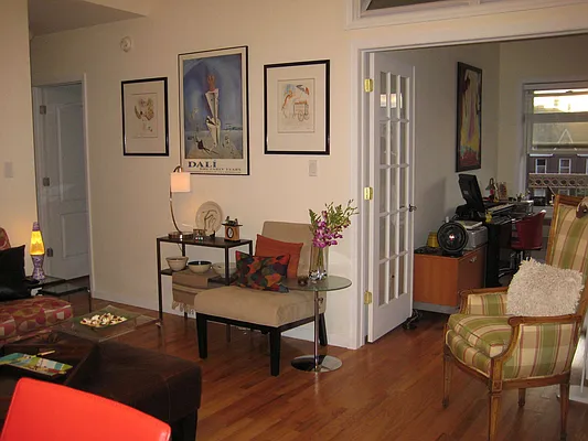 Rented by Halvatzis Realty | media 12