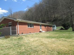 192 Williams Hollow Rd, Pikeville, KY 41501