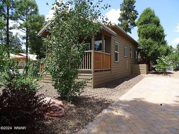 3rd image of 3851 Vacation Village Dr #416