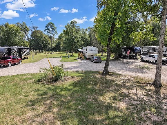 4th image of 11350 Hillcrest Dr