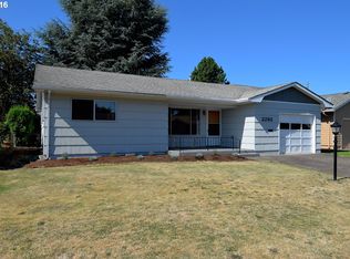 2292 Oregon Ct, Woodburn, OR 97071
