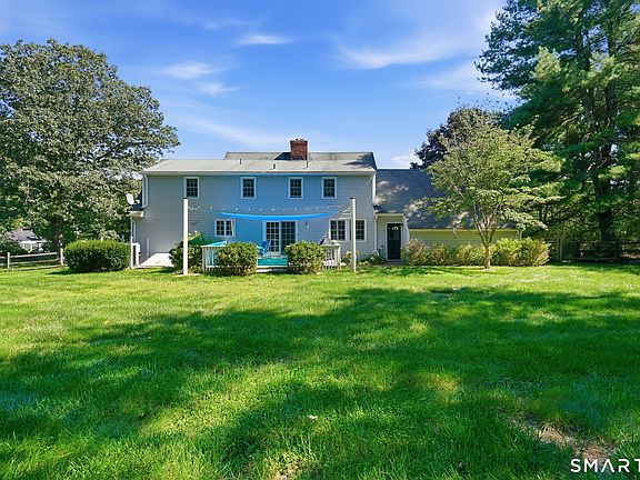 5th image of 22 Chestnut Hill Road