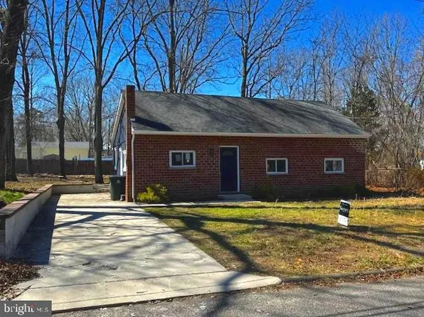 1419 Victory Ave, Williamstown, NJ 08094