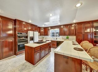 23 Driftwood Ave, Novato, CA 94945