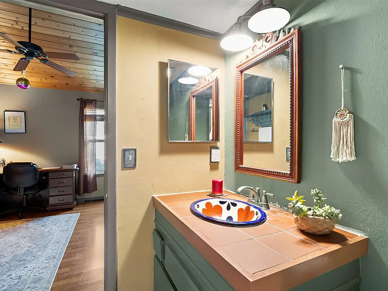 11710 Southlake Dr #51 — Photo 24