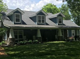 11132 Pumpkin Hill Dr, Bentonville, AR 72712