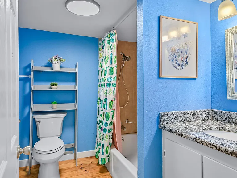 822 N Ann St — Photo 23