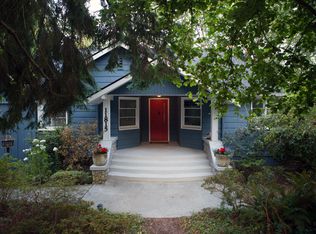 11815 8th Ave NW, Seattle, WA 98177