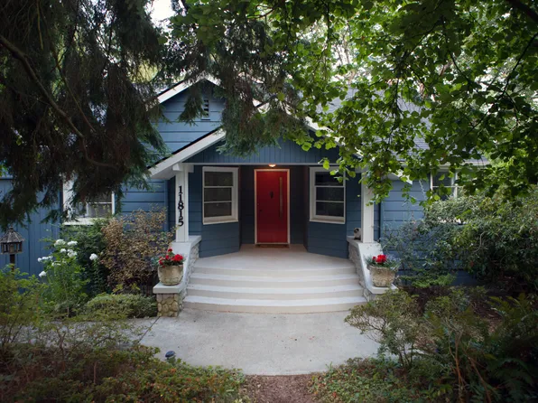 11815 8th Ave NW, Seattle, WA 98177