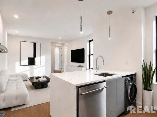 19 Wyckoff Street image 1 of 5