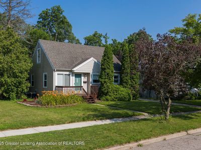 846 Morris Ave, Lansing, MI, 48917