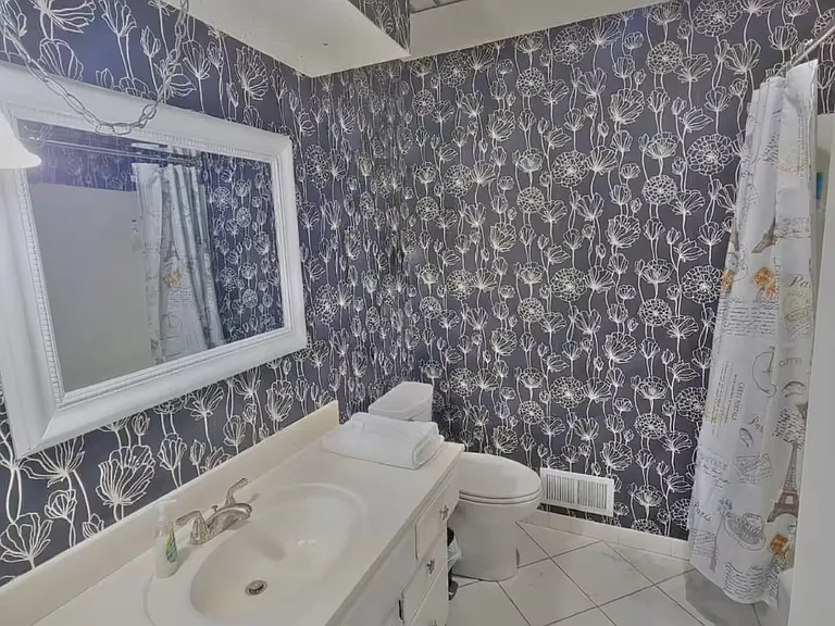 9307 W 92nd Ter #4 — Photo 17