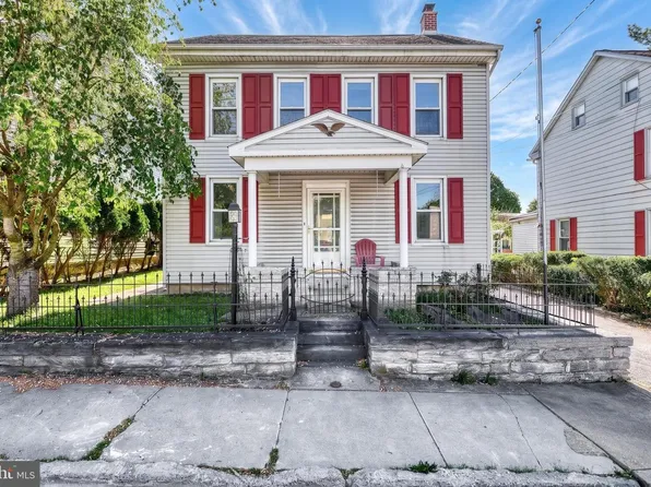 945 Cornwall Rd, Lebanon, PA 17042