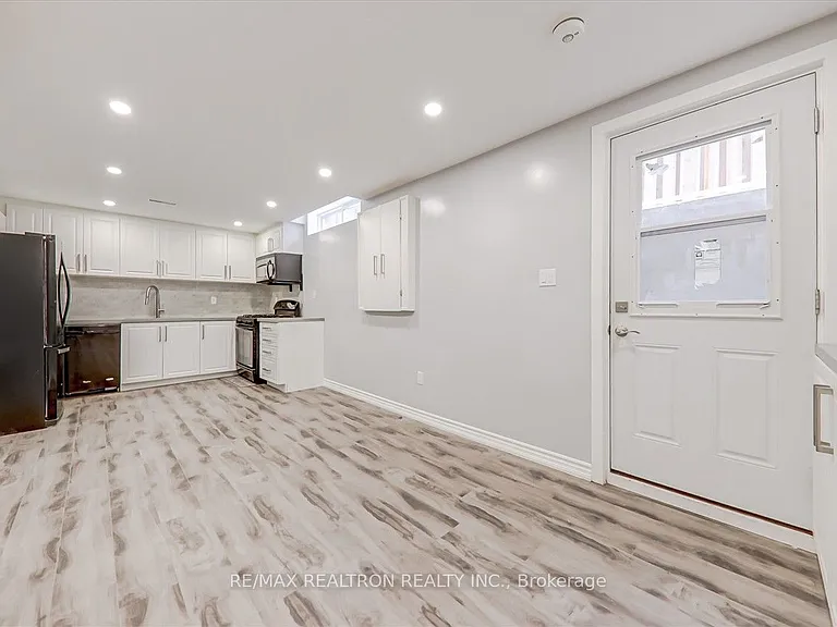 635 Beckworth Sq #BASEMENT — Photo 5