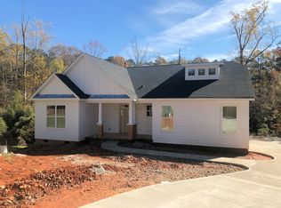 124 Quiet Lake Ct, Piedmont, SC 29673