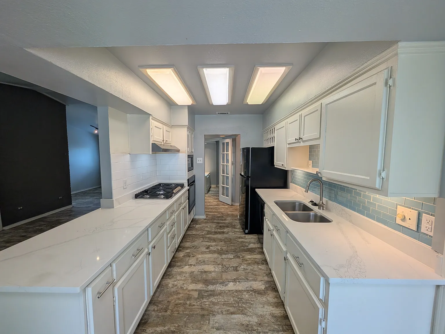 4 bed, 1805 sqft, $2,495 — Photo 4