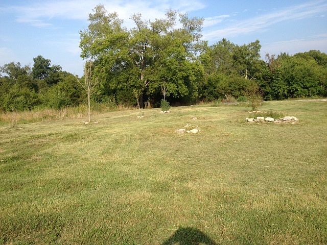 2nd image of 157 Holmes Gap Rd
