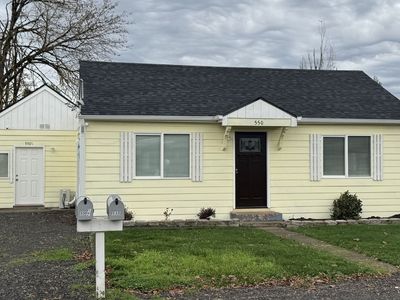 550 W N St, Springfield, OR, 97477