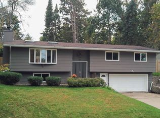 1311 Meadowlark Dr, Stillwater, MN 55082