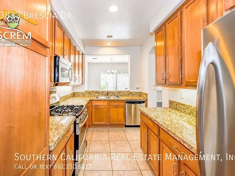 23833 Brescia Dr — Photo 10