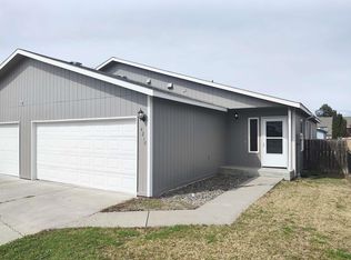 4218 W John Day Pl, Kennewick, WA 99336