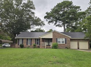 401 Pecan St, Robersonville, NC 27871