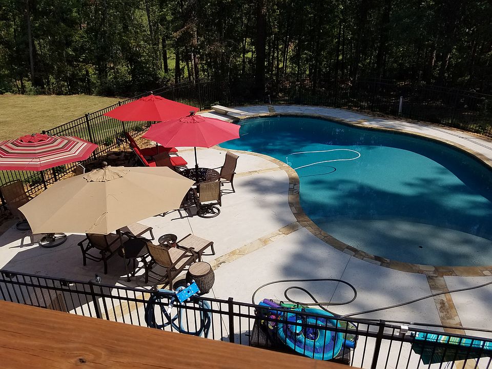 1st image of 4253 Deerwood Ln