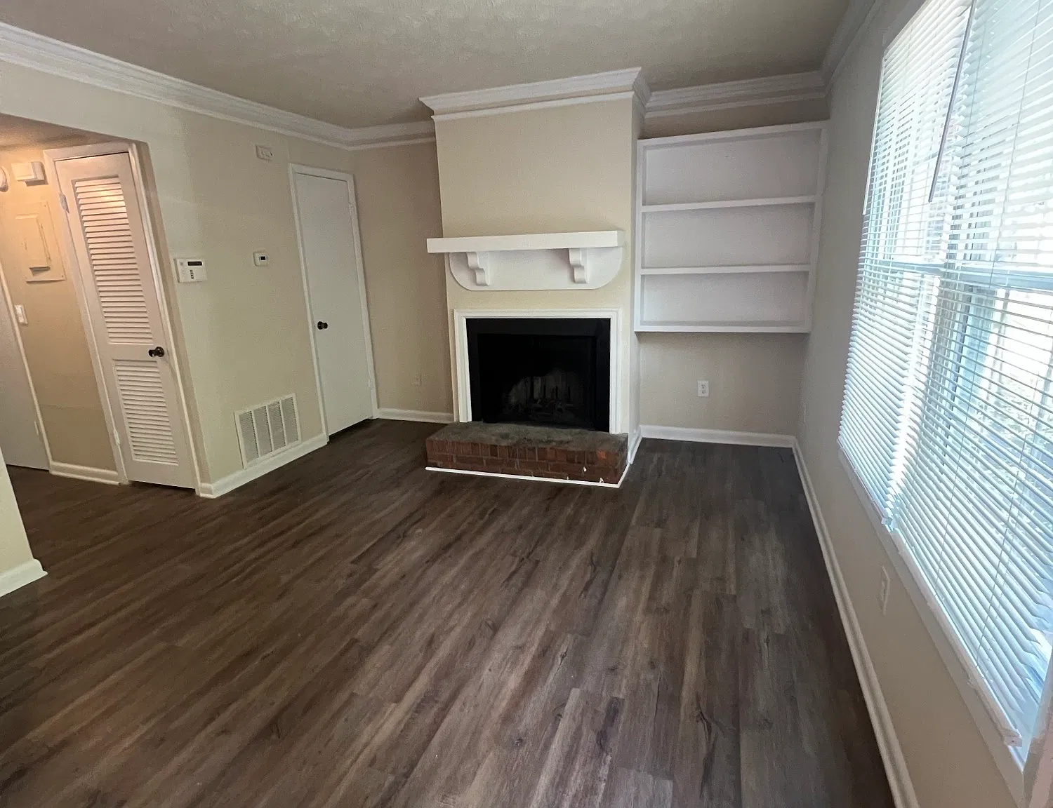 2 bed, 2.5 bath, 1116 sqft, $1,395 — Photo 3