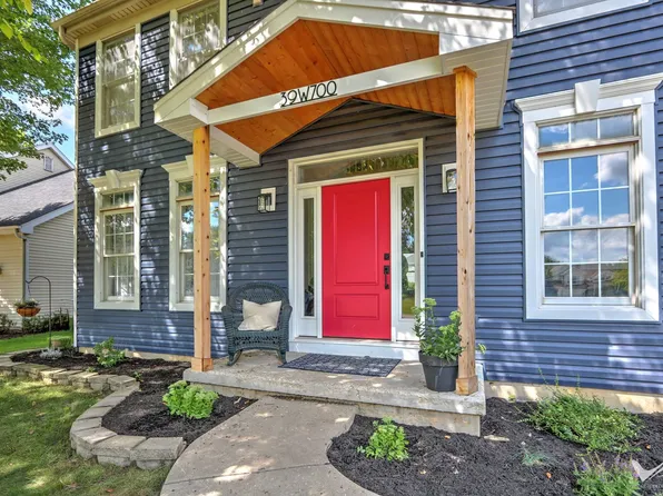 39W700 Green Pl, Geneva, IL 60134