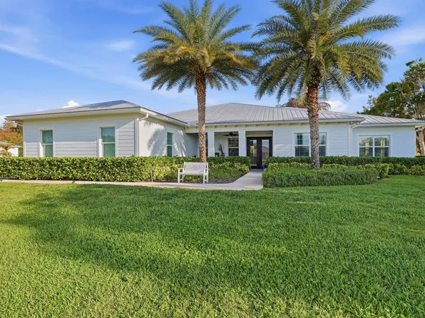 9301 154th Rd N, Jupiter, FL 33478