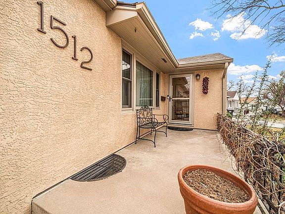 2nd image of 1512 Alexander Cir