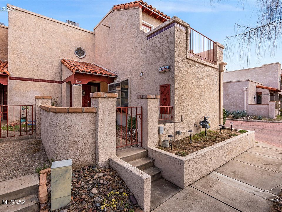 1st image of 2284 W Paseo Cielo