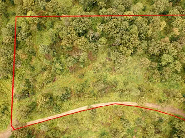 4 McCutcheon Rd, Sigel, PA 15860