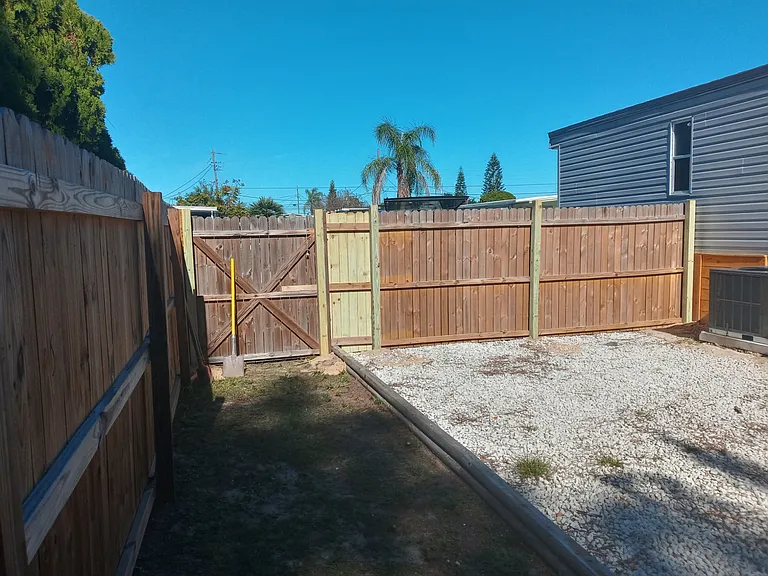 4240 Morlock Ln — Photo 6