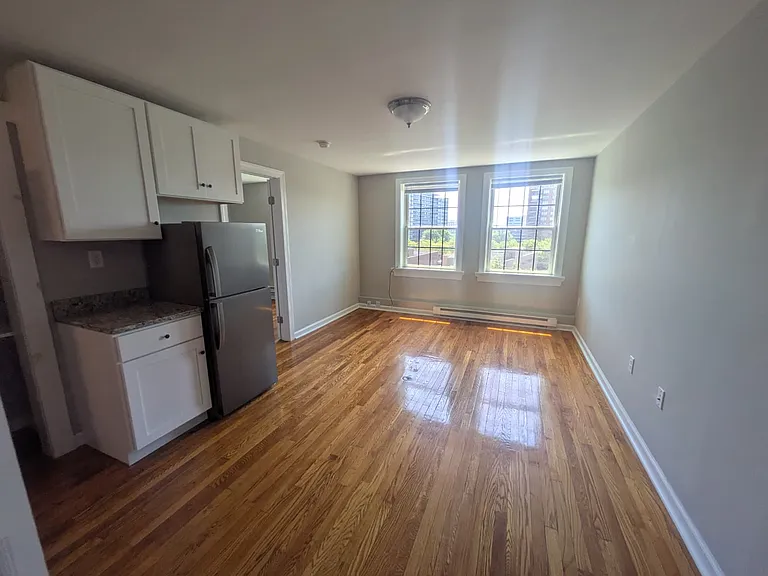 1175 Chapel St #600 — Photo 6